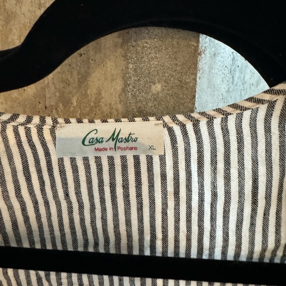 Linen wrap crop top - Picture 2 of 3